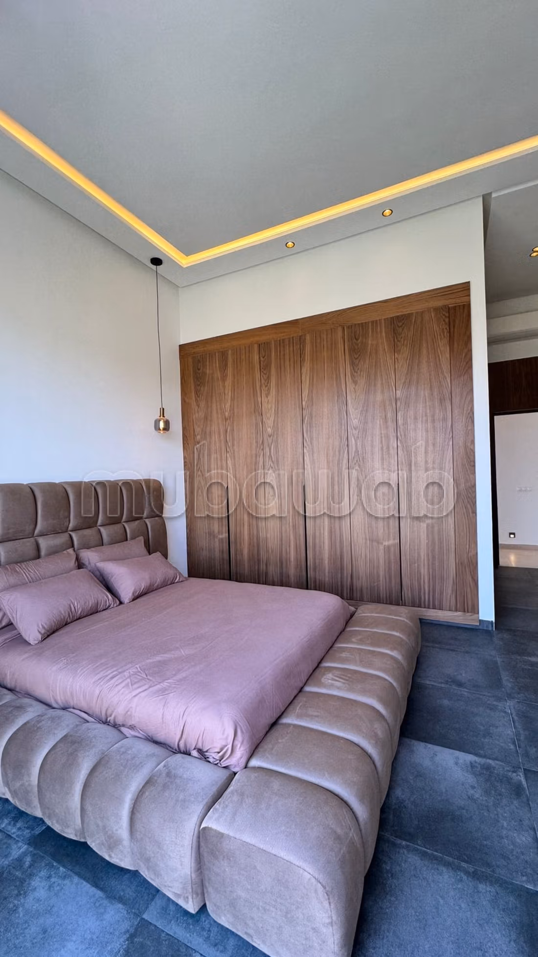 Luxury home for sale in Route Amizmiz. Large area 1000 m². Storage unit