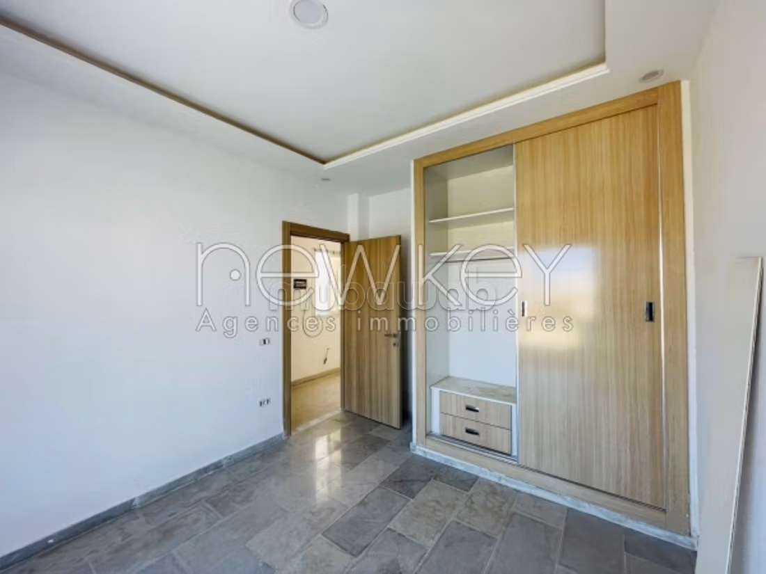 A vendre un duplex s4 à Gammarth village
