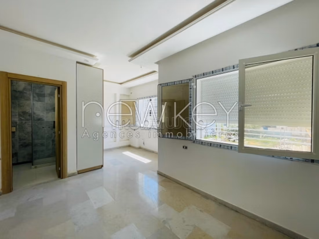 A vendre un duplex s4 à Gammarth village