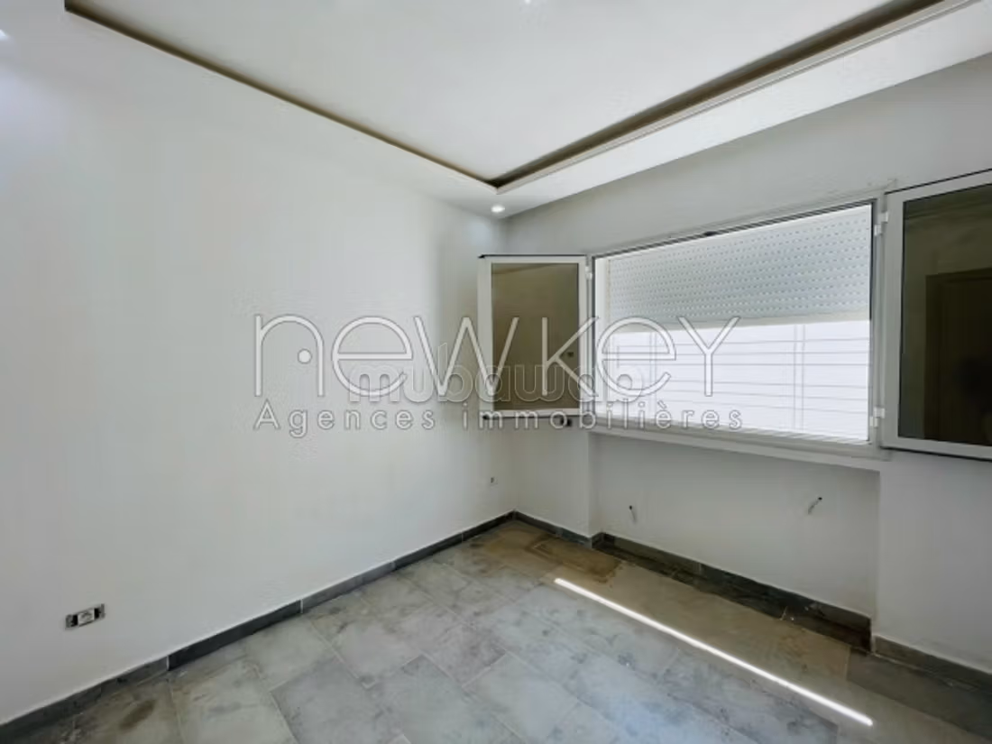 A vendre un duplex s4 à Gammarth village
