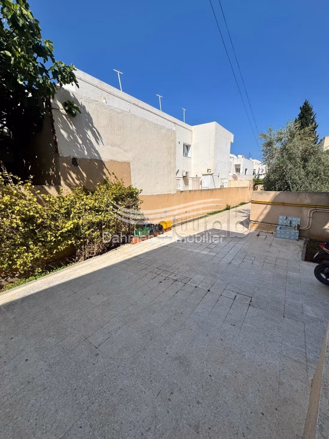 In vendita – Villa su 2 livelli a Khzema
