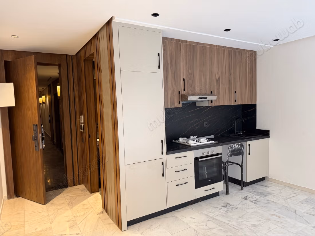 Eccellente appartamento studio in vendita molto moderno in un edificio nuovo nel centro di Gueliz