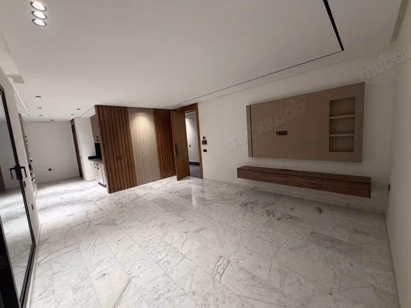 Excellent Appartement en vente très moderne 2 chambres et 2 salles de bain dans immeuble neuf au centre ville Gueliz