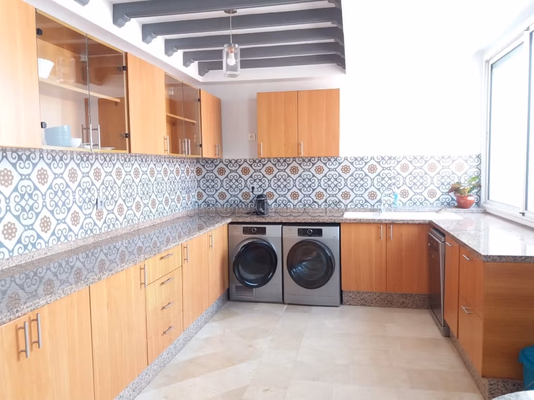 À louer – Appartement meublé duplex d'exception au Triangle d'Or, Casablanca — 4