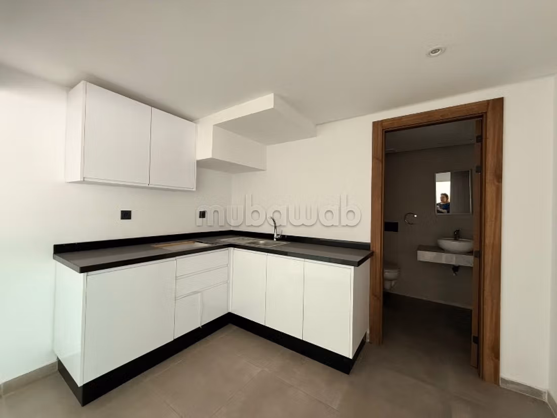 Office space for rent in MAARIF EXTENSION