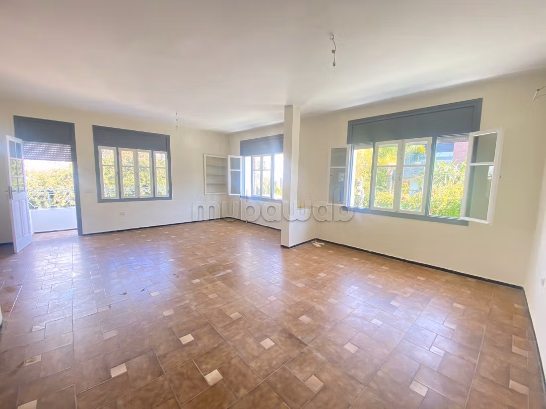 Villa verdieping te huur