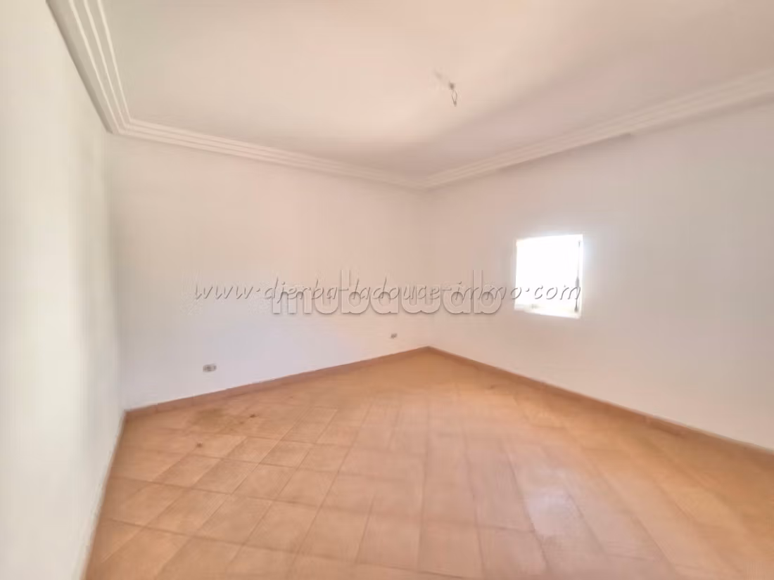 Affitto annuale bella casa S3 a Houmt Souk