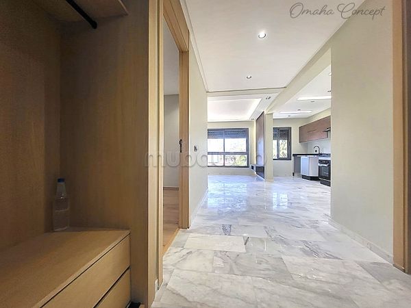 Studio Neuf 53m2 
3è étage 
Balcon 
Clim 
Rivièra