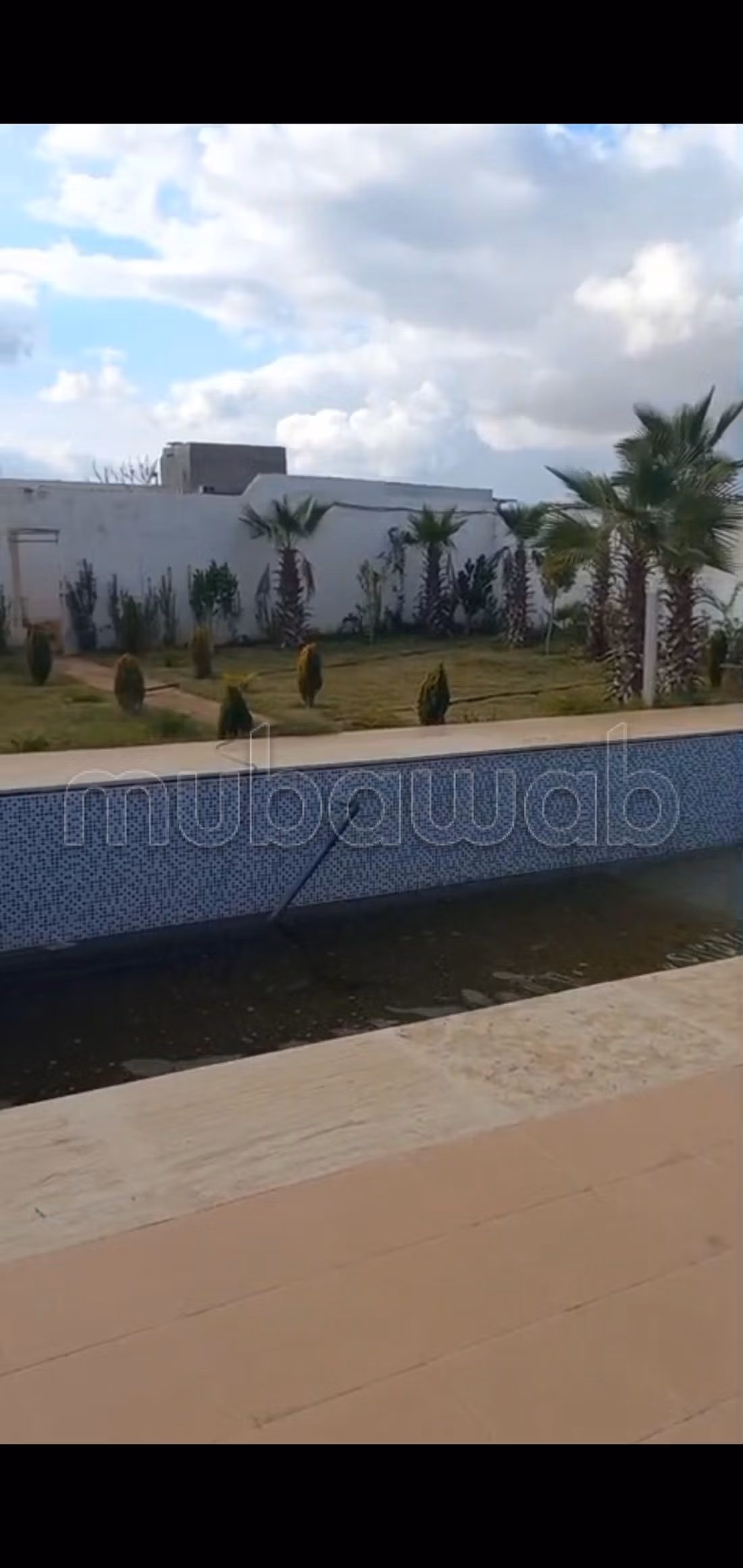 Granja en venta. Superficie de 200000 m². Garaje privado