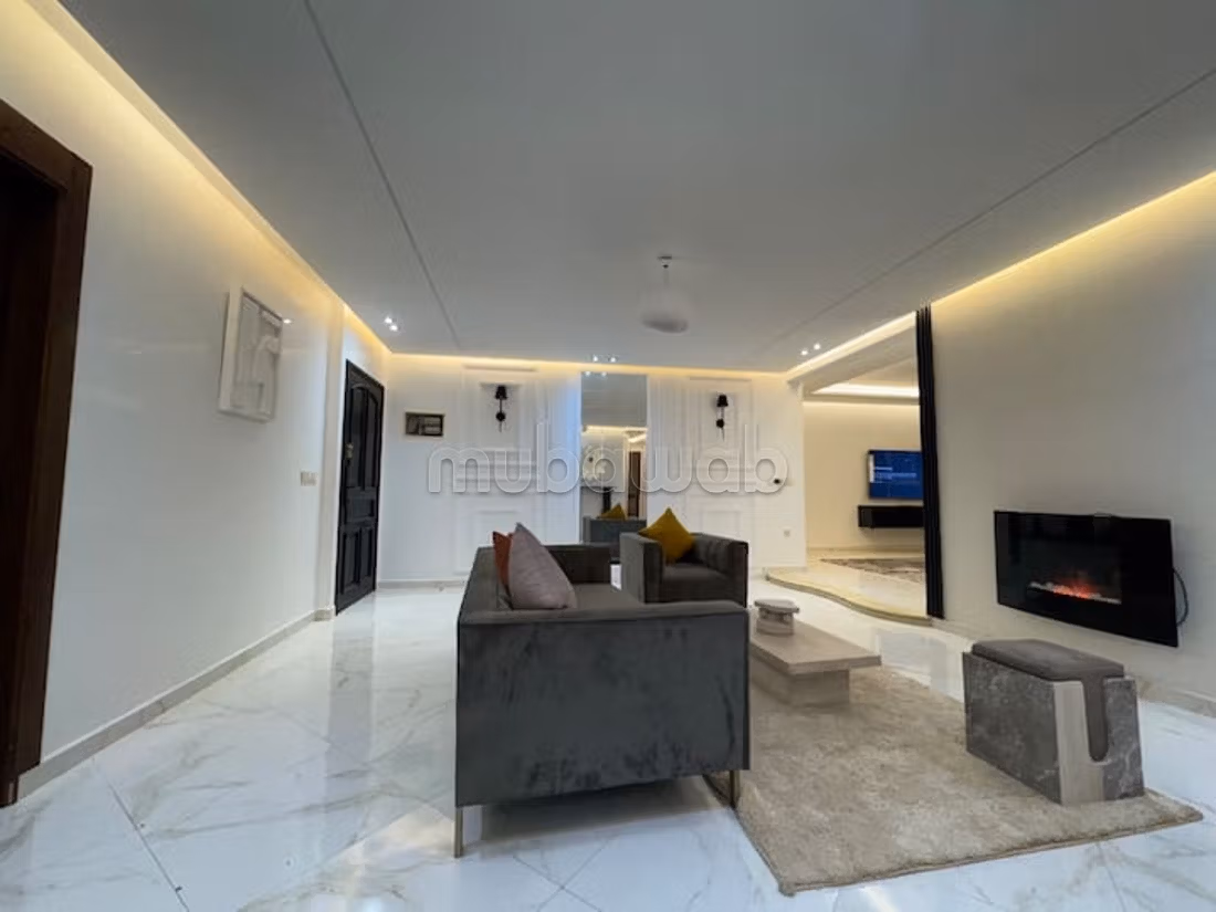 Superbe appartement à louer à La Ville Haute.
Superficie 120... - Vaade 5