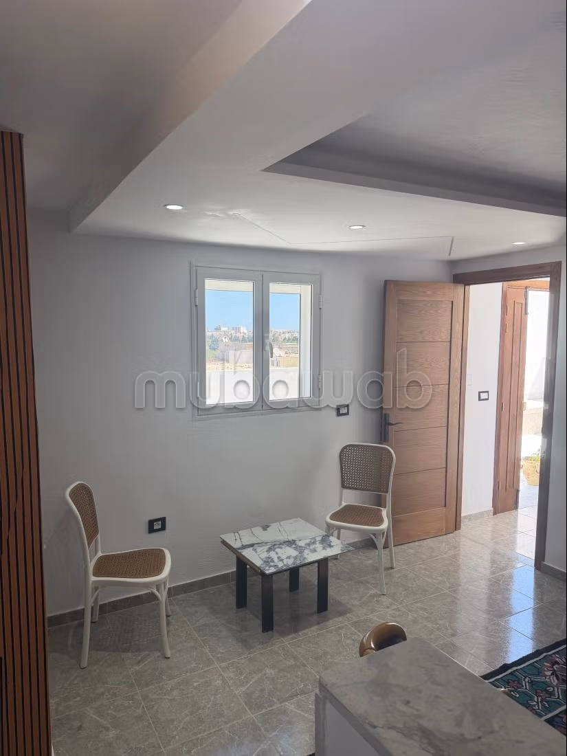 Apartments for rent in Cité El Agba. Surface area 65 m². Parking spaces and terrace