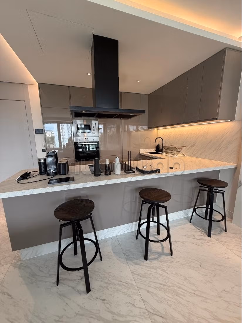 Bel appartement en location, avec vue mer — 5