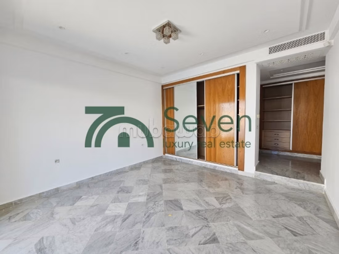 A duplex with a pool in Marsa