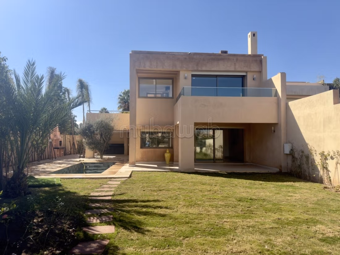 Villa 5 camere in vendita a Prestigia VE26059