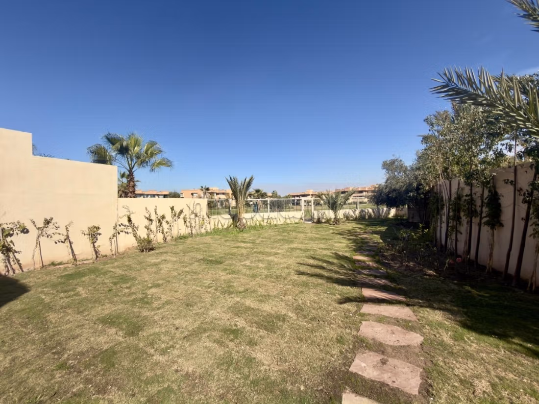 Villa 5 camere in vendita a Prestigia VE26059