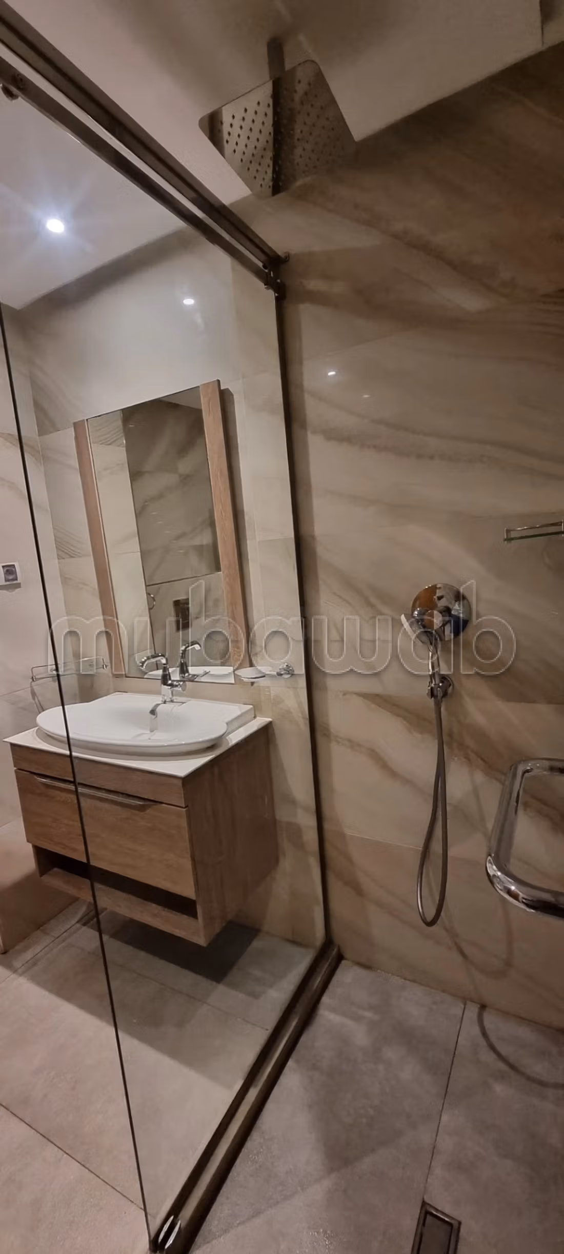 Grand S1 high-end furniture, minimum 10 nights
