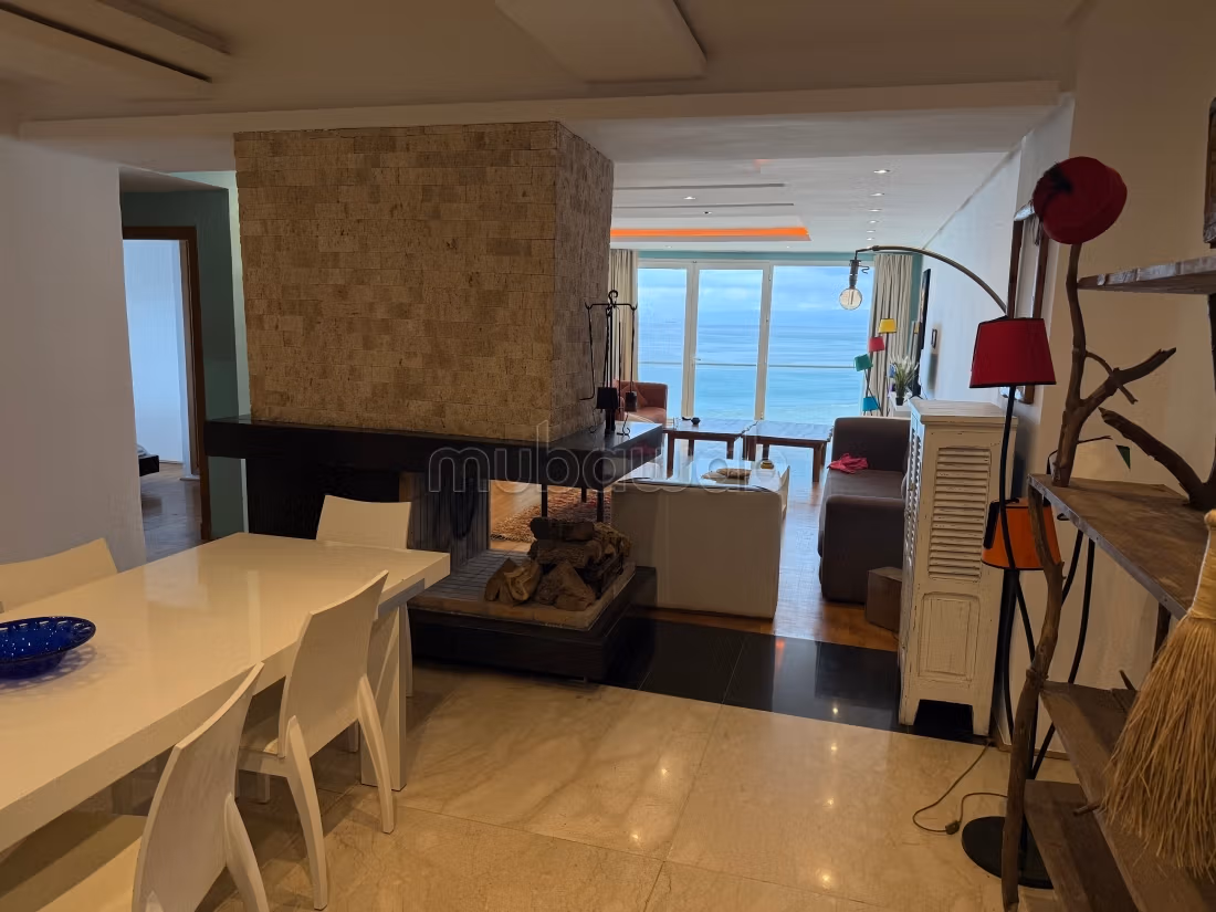 Très bel appartement en location à Bella Vista. 2 chambres. Bien meublé — 4