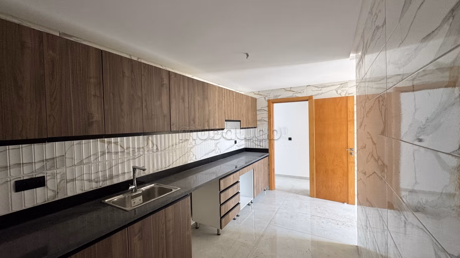 App 2 chambres avec jardins privés sur fontaine