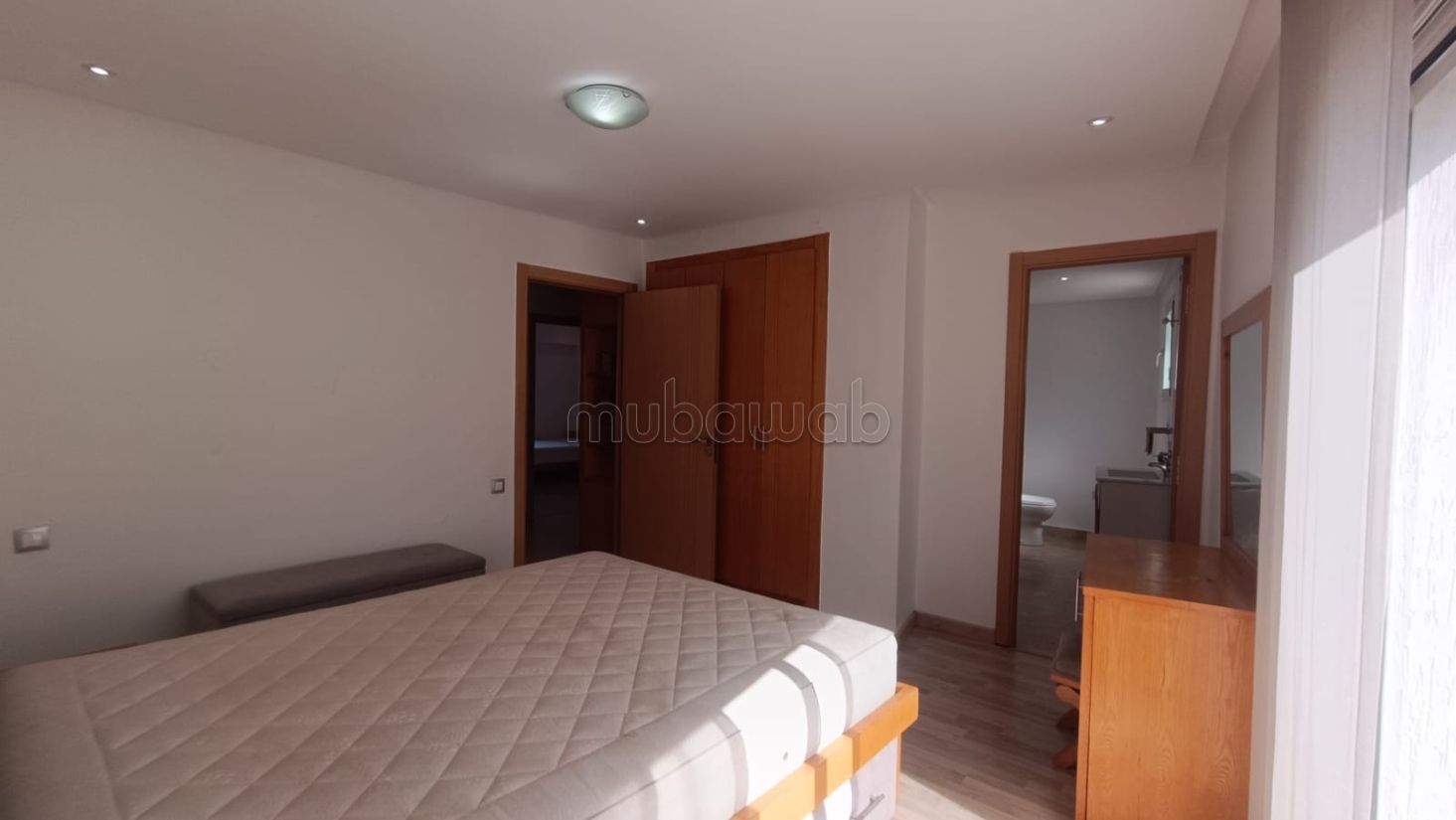 A Vendre Duplex 178 m2 
Rooftop 47 m2