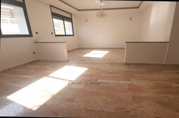 Appartement 160m² 3Slaapkamers 4e verdieping garage Racine