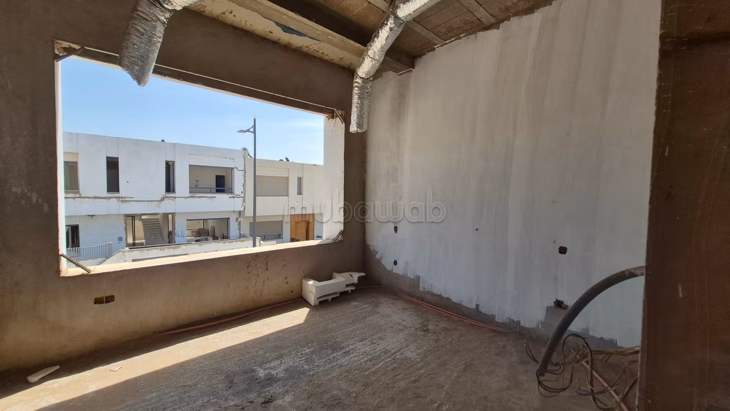 A vendre Villa 420m2 semi finie Bouskoura