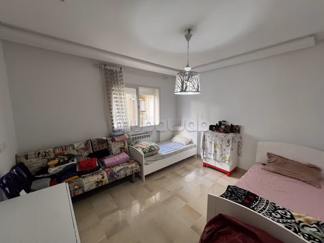 S2 à vendre à Cité Wafa Nabeul, 100 m², Résidence avec piscine 
parking, Titre individuel