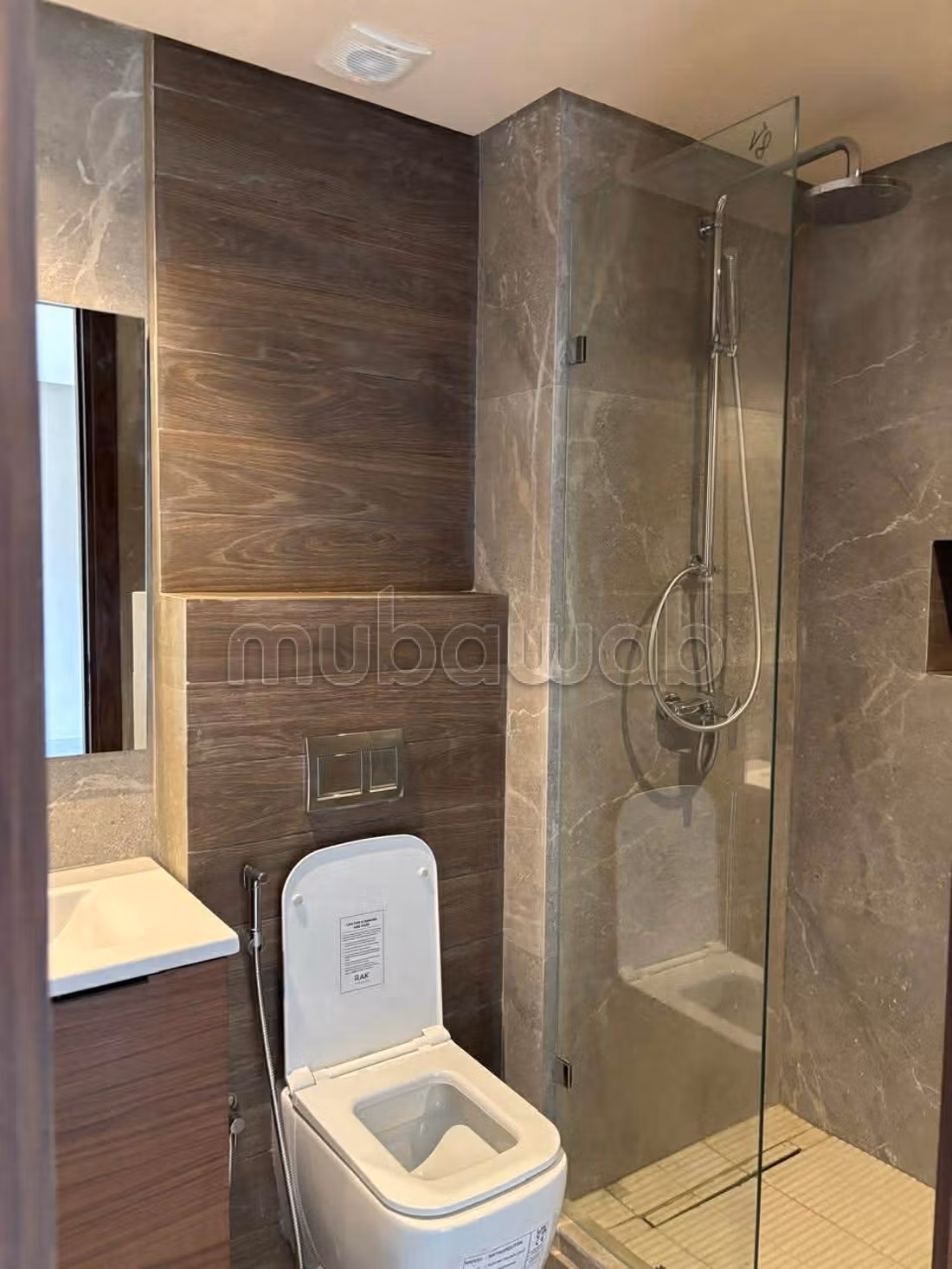 Joli studio vide riviera