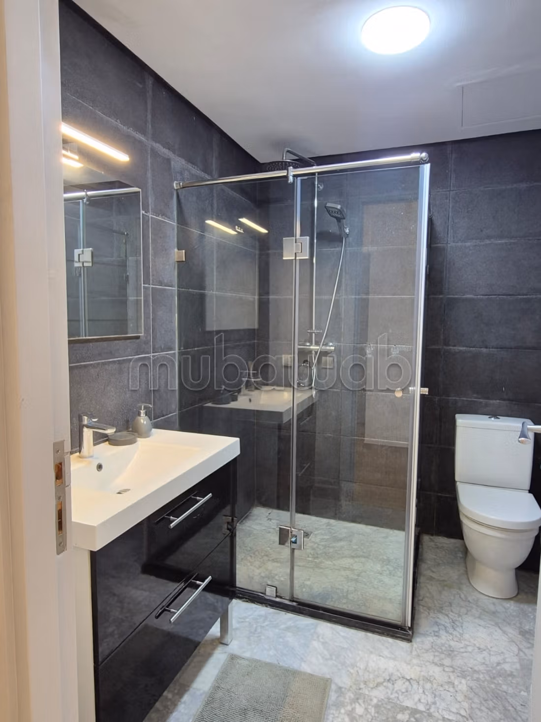 Appartement en location à Racine. 
Surface de 54 m². 
Bien meublé — 3