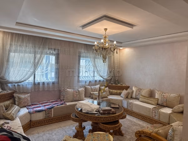 Bel appartement à vendre à Sidi Hajjaj Oued Hassar. Surface de 106 m². Terrasse