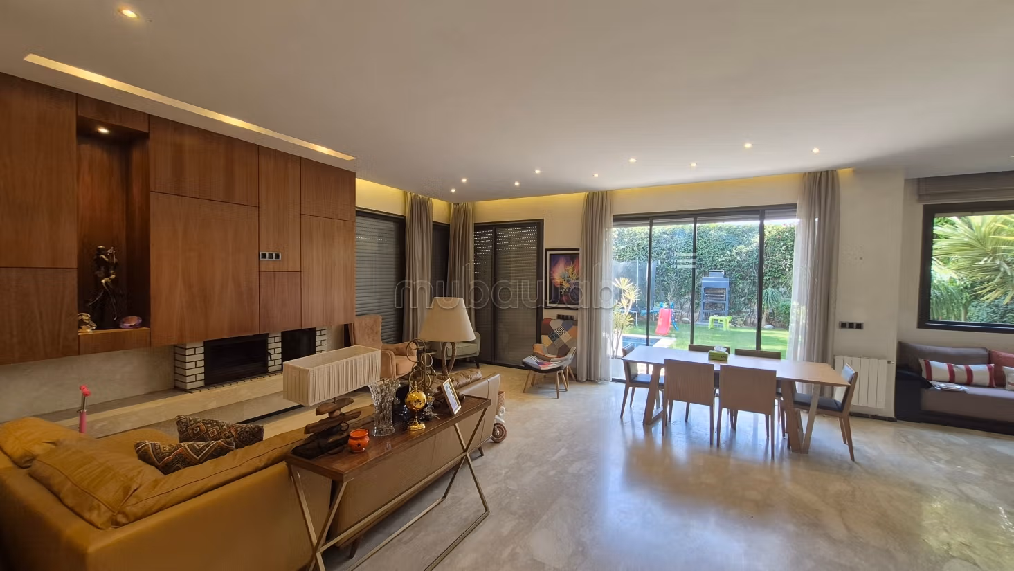 A vendre villa moderne 500m2 Bouskoura