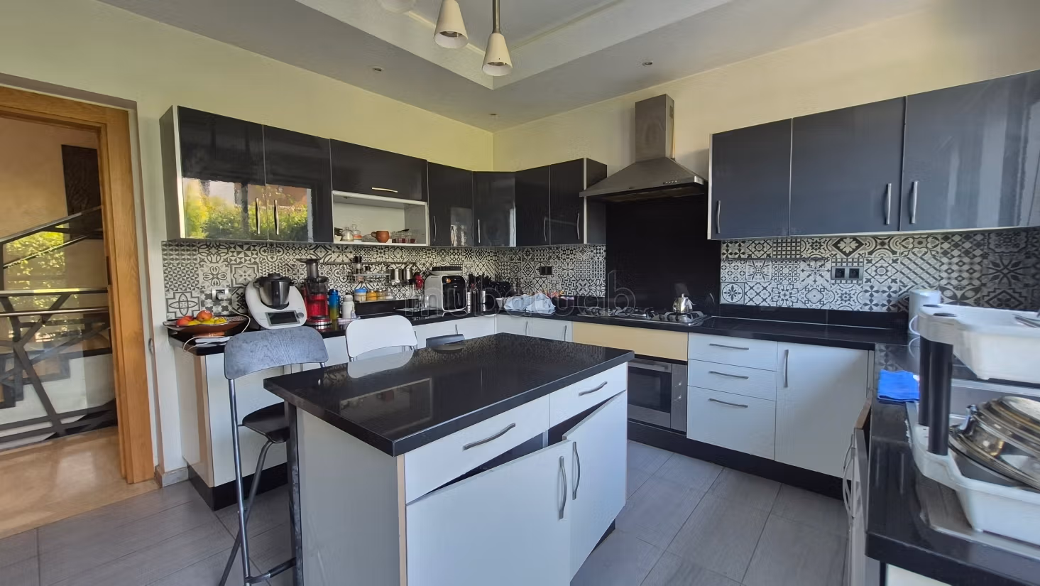 A vendre villa moderne 500m2 Bouskoura