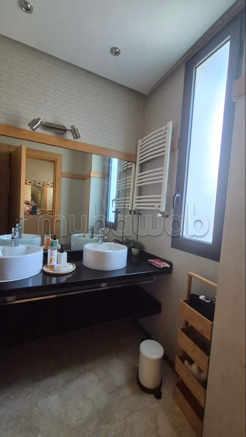 A vendre villa moderne 500m2 Bouskoura