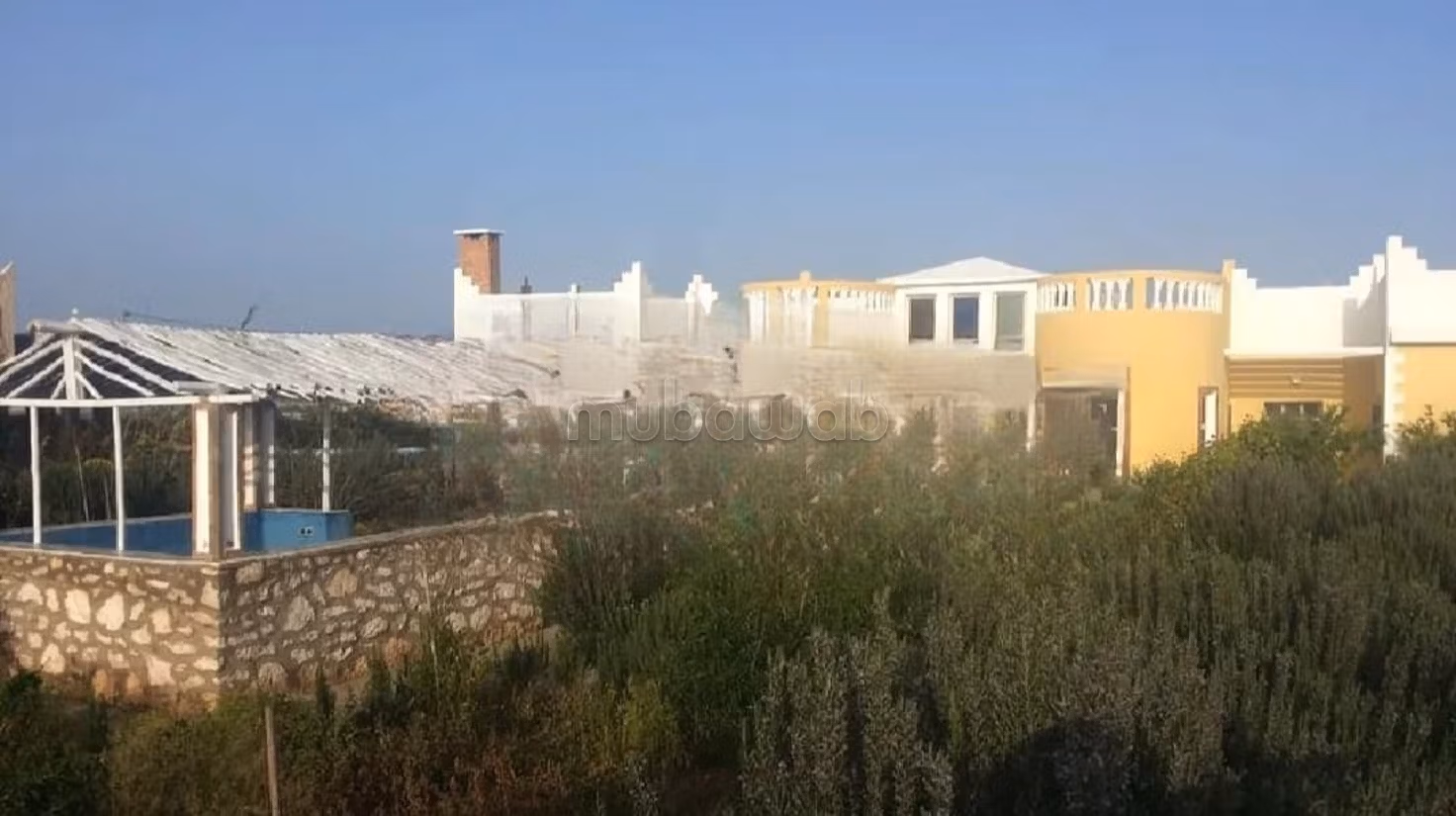 Superbe villa à vendre à Moulay Bouzerktoun, dans un village côtier