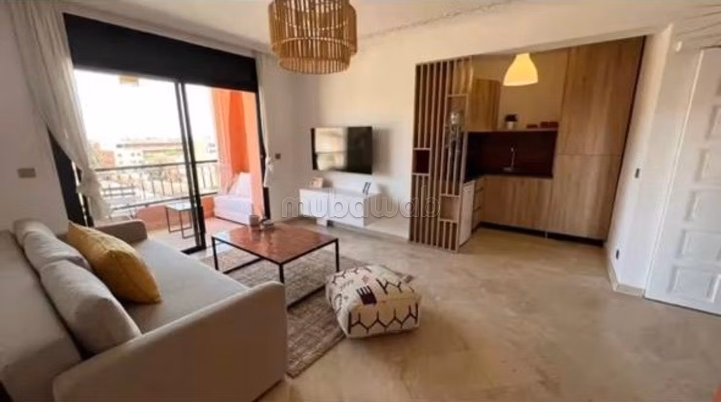 À VENDRE – Studio refait à neuf, Victor Hugo — 4