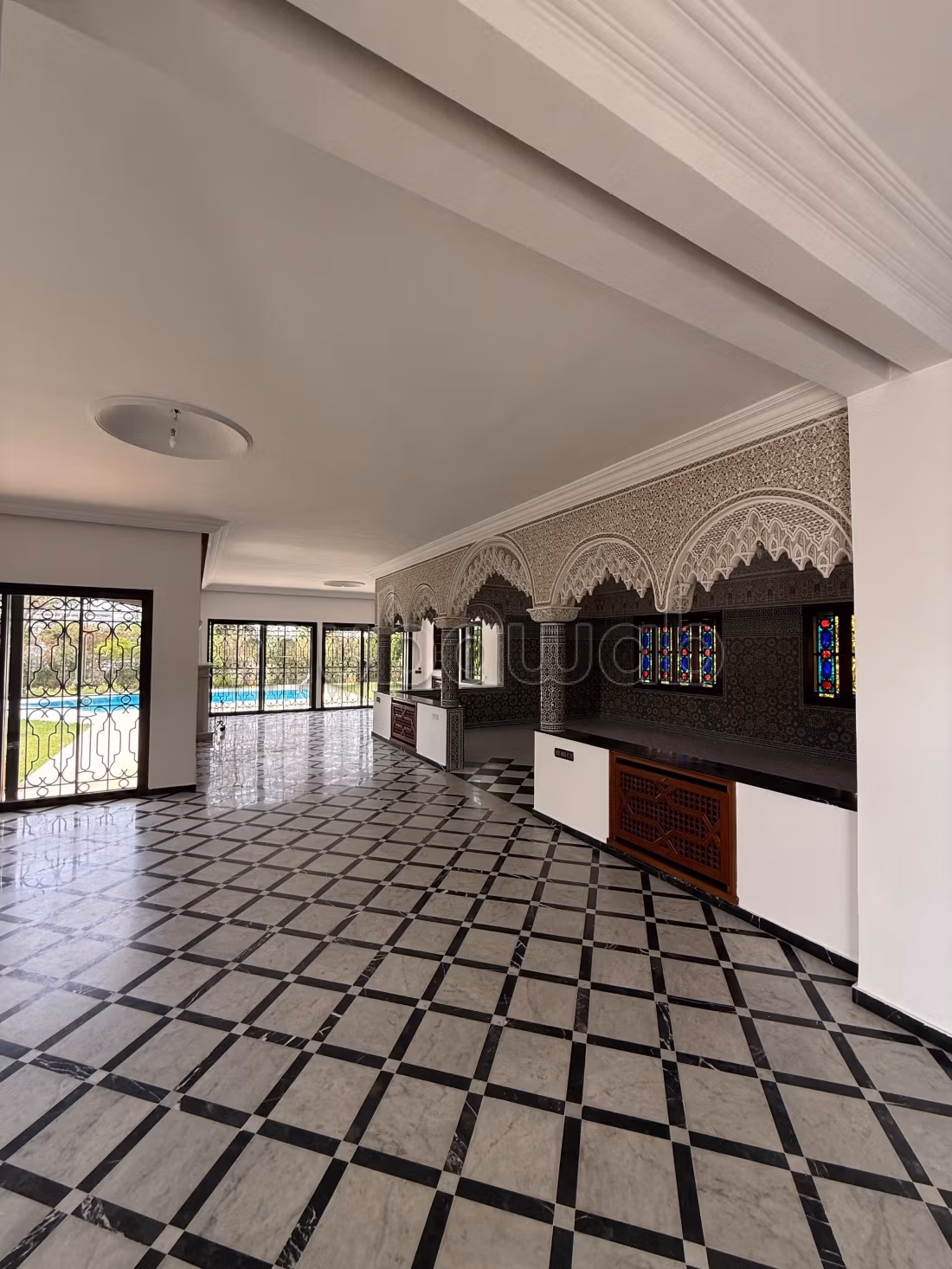 Magnifica casa di lusso in affitto a Riyad. Superficie di 1000 m². Riscaldamento e porta blindata