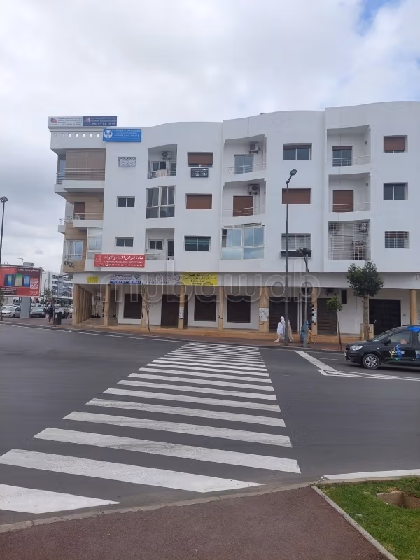 Apartment for sale in Centre Ville. Total area 70 m²