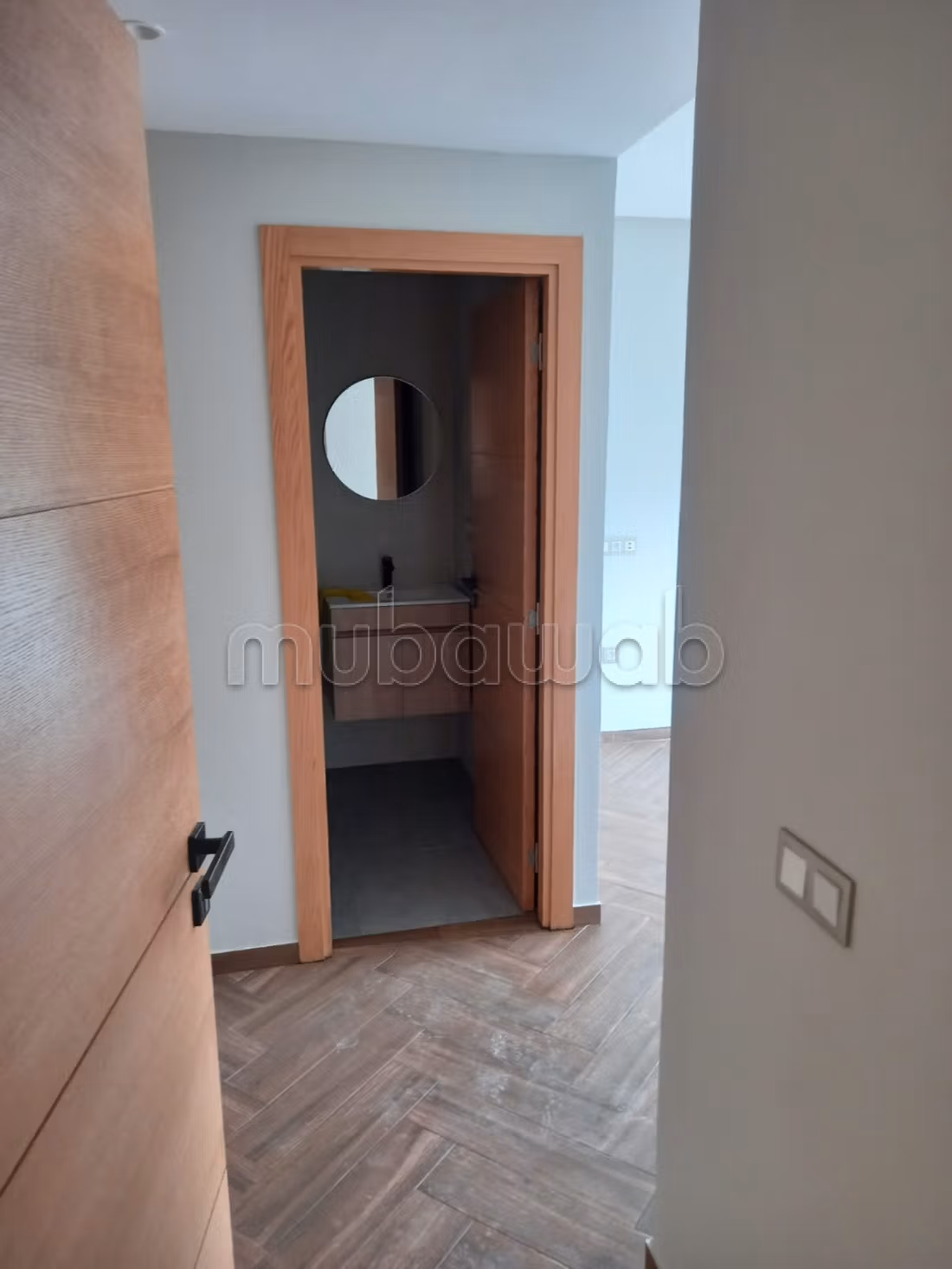 Bellissimo appartamento in affitto. 3 locali. Parabola