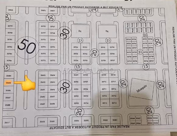 Bel terreno in vendita a Ryad Dakhla. Superficie totale 310 m²