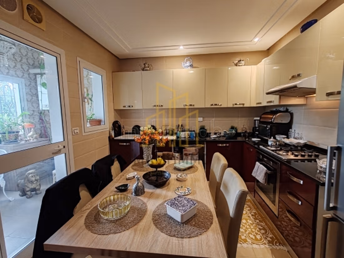 A Vendre un appartement S2 à Chotrana 1