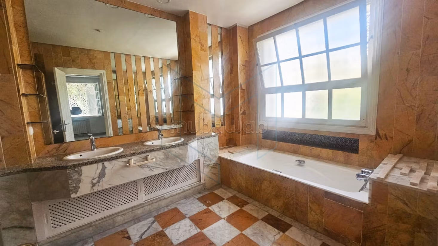 À louer une villa S4 plein pied à Carthage dermech
