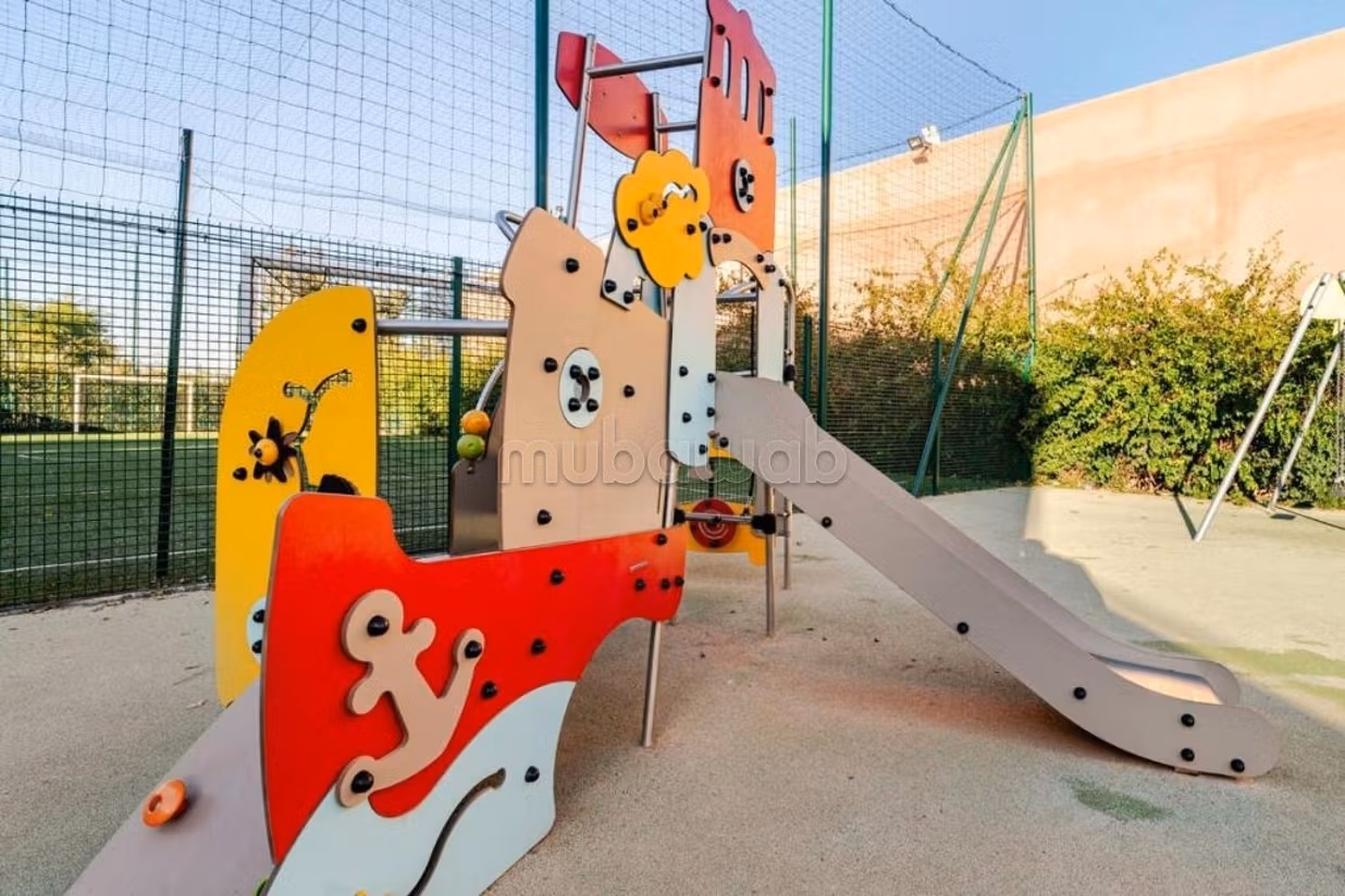 Studio video con terrazza Residenza con piscina