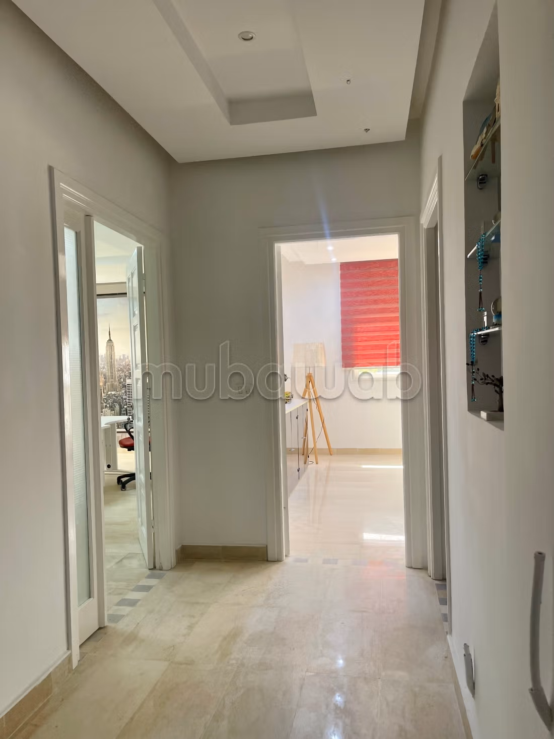 À louer un bureau aménagé Soukra rue de parc