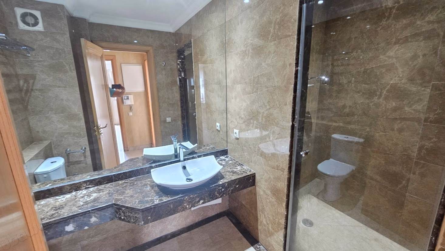 Bel appartement 2ch 111 m2 avec vue sur jardin
