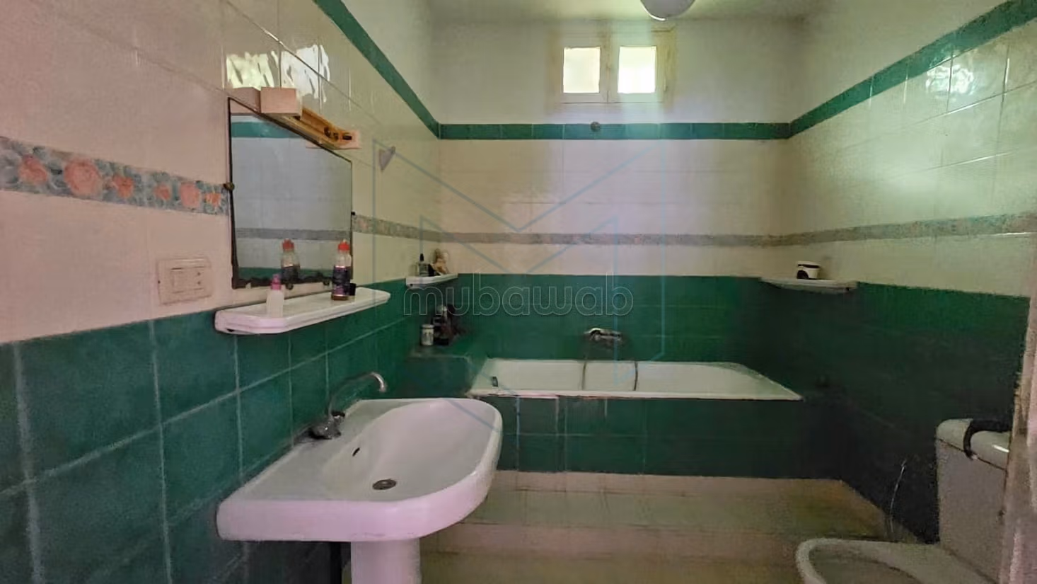 In vendita un duplex S3 a Gammarth strada del relais
