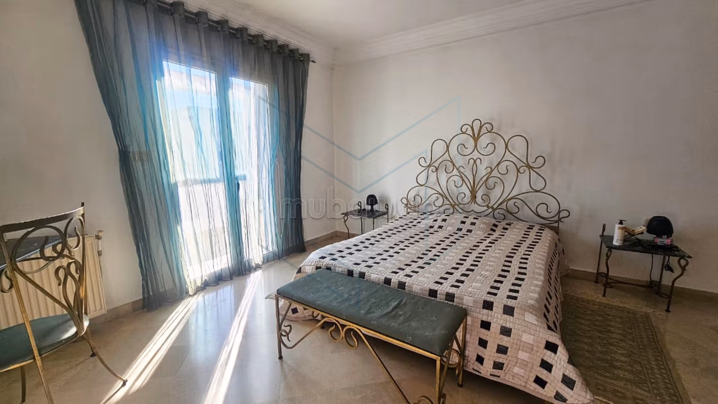 In vendita un duplex S3 a Gammarth strada del relais
