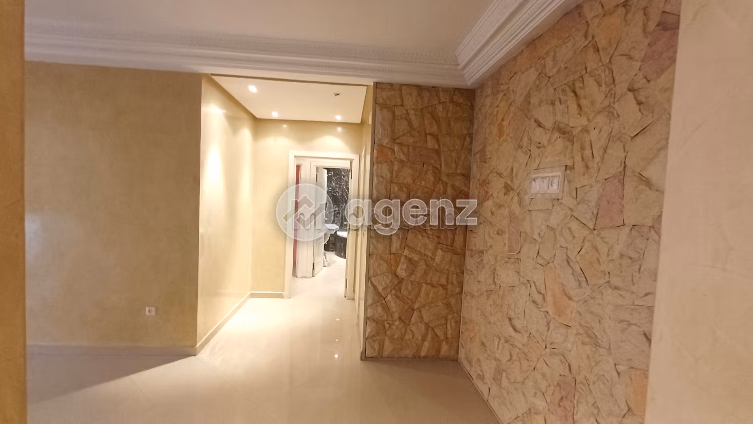 Appartment te koop 80 m², 2 slaapkamers Ain Borja Casablanca