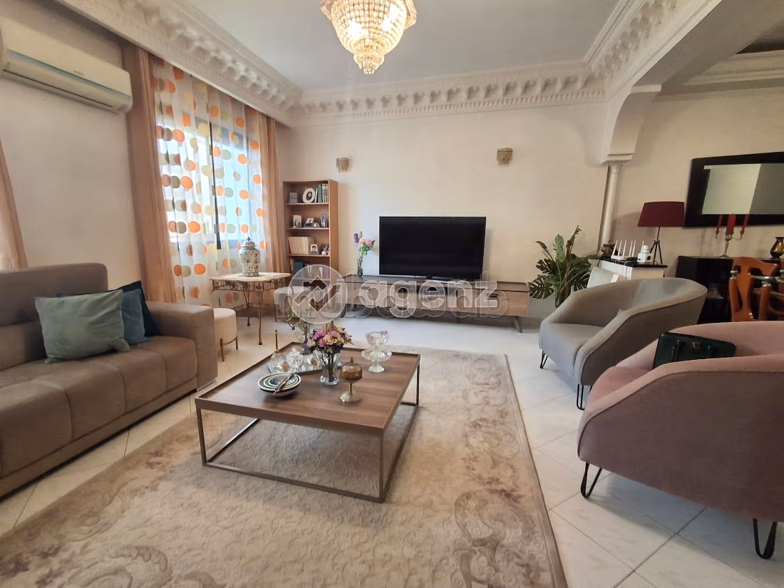 Appartement à vendre 117 m², 3 chambres 2 Mars Casablanca