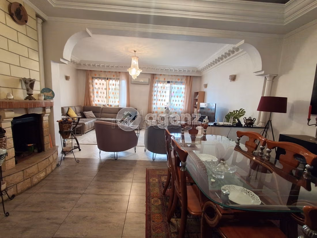 Appartement à vendre 117 m², 3 chambres 2 Mars Casablanca