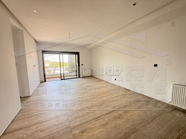 A vendre un joli appartement S2 à Chotrana 2