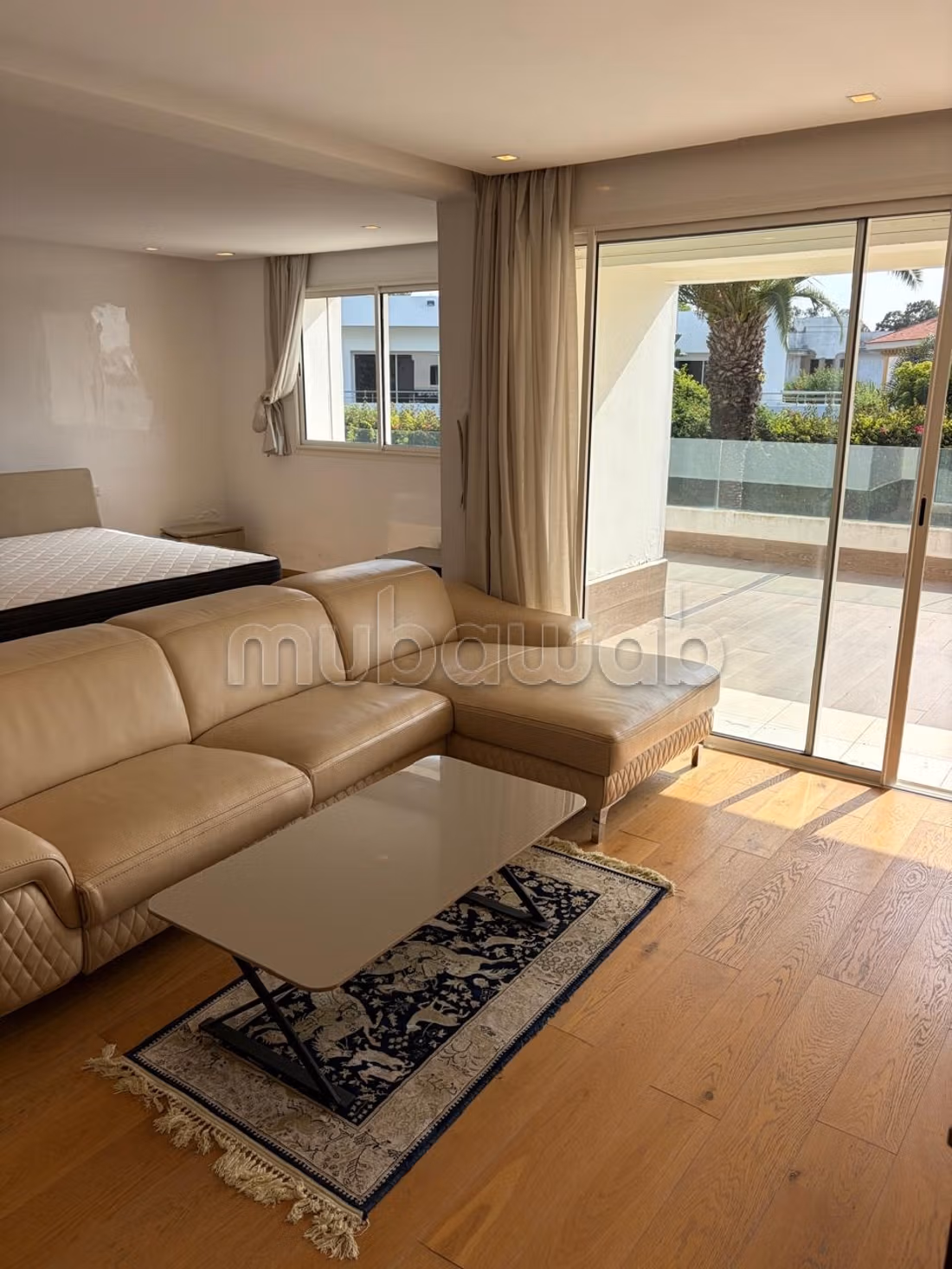 Villa moderne avec piscine et climatisation